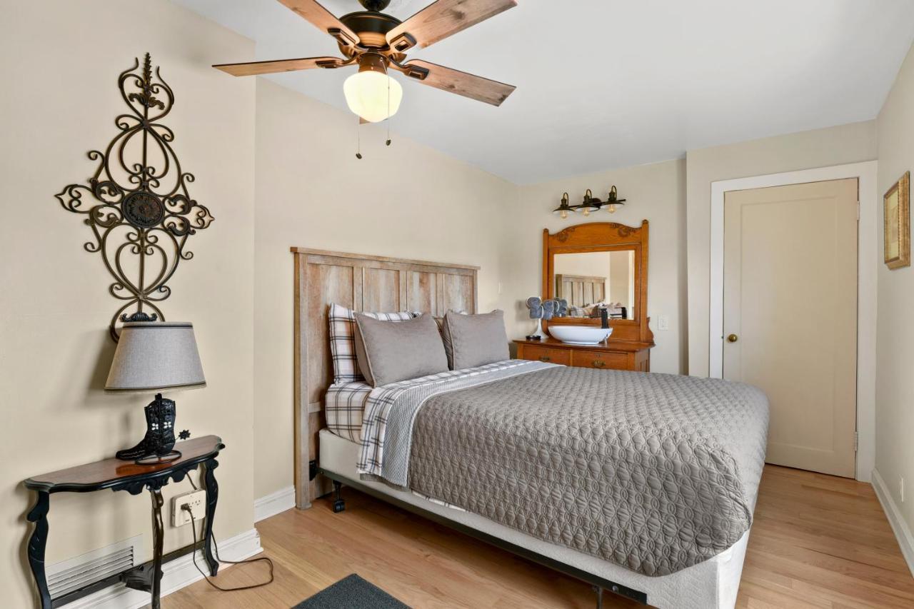 Garden City House With Hot Tub Colorado Springs Exterior foto